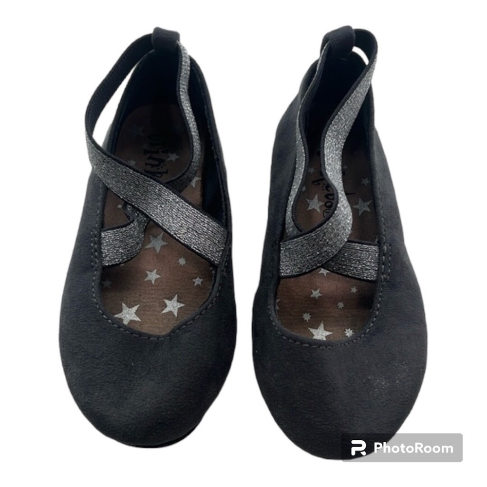 Girls shoes size 8
